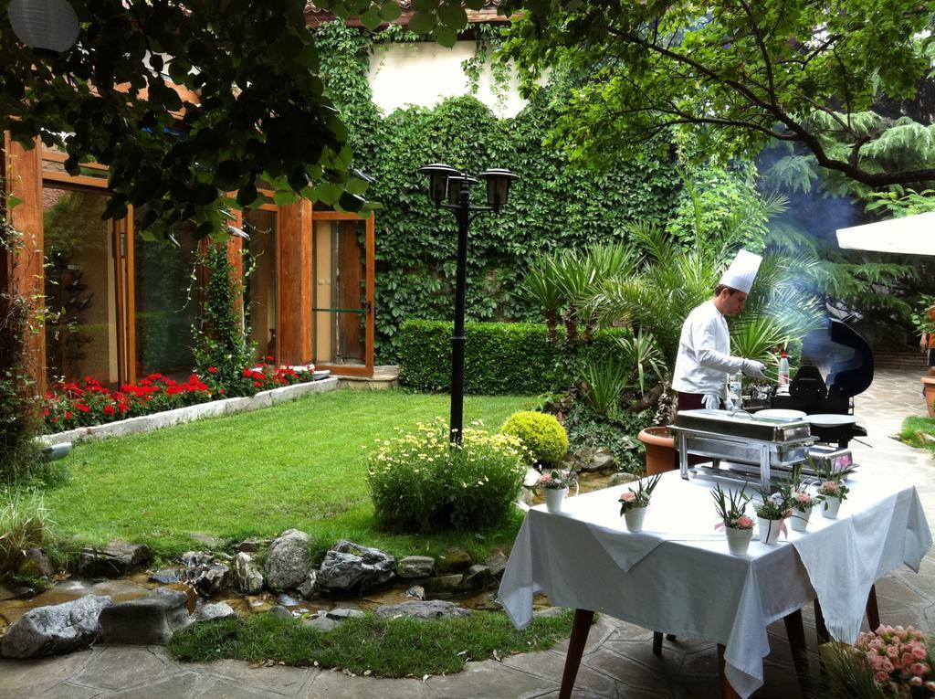 Bozukova House Hotel Sliven Luaran gambar