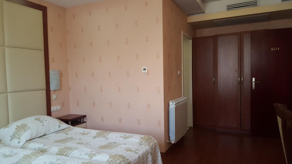 Bozukova House Hotel Sliven Bilik gambar