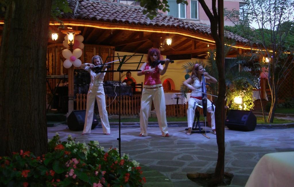 Bozukova House Hotel Sliven Luaran gambar