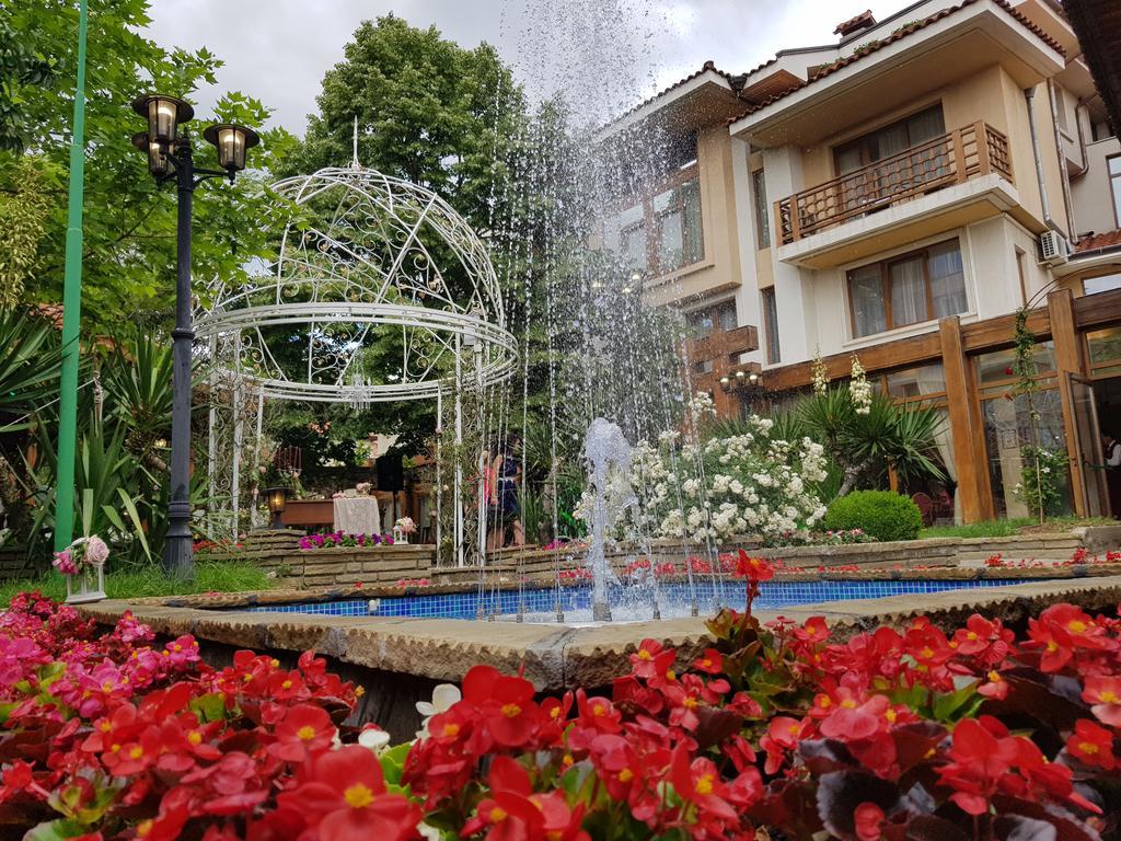 Bozukova House Hotel Sliven Luaran gambar